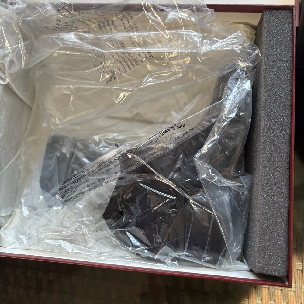 Chic Donald Pliner Black Heeled Booties - Picture 8 of 11